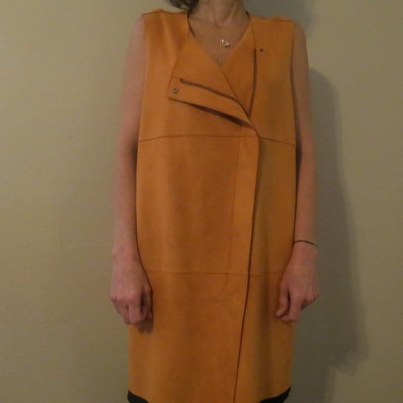 Ming Long Vest size Small New Faux Leather - Picture 1 of 7